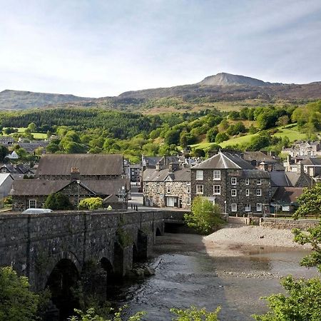 Cottage In The Heart Of Dolgellau Eksteriør billede