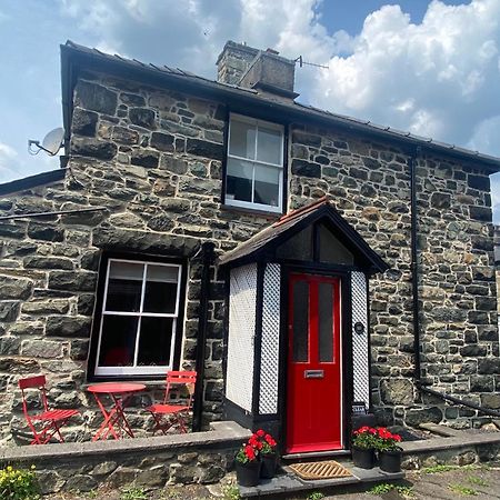Cottage In The Heart Of Dolgellau Eksteriør billede